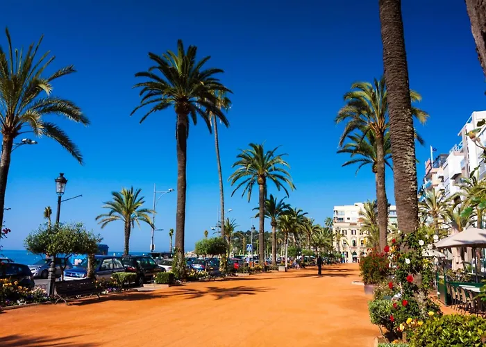 Appartement In Fenals Near Stunning Beaches