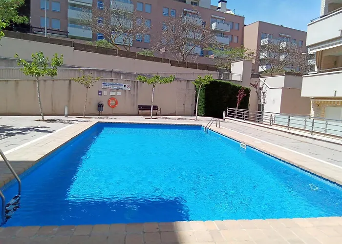 Appartement In Fenals Near Stunning Beaches