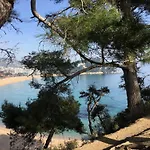 Апартаменты In Fenals Near Stunning Beaches *