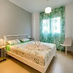 In Fenals Near Stunning Beaches Апартаменты