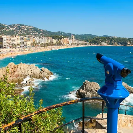 Vivalidays Alicia - Fenals - Lloret De Apartment *