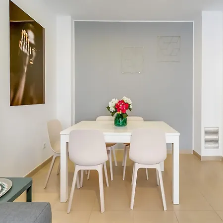 Vivalidays Alicia - Fenals - Lloret De Apartment *