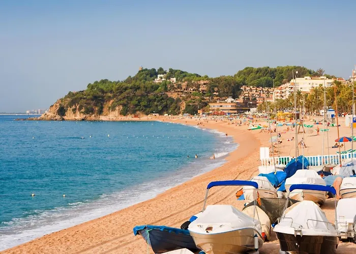 In Fenals Near Stunning Beaches Διαμέρισμα Λορέτ Ντε Μαρ